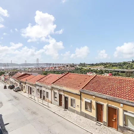Portucale ! Mp88 Building Lisbon